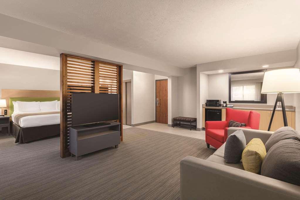 Country Inn & Suites By Radisson, Erie, Pa Kearsarge Room photo